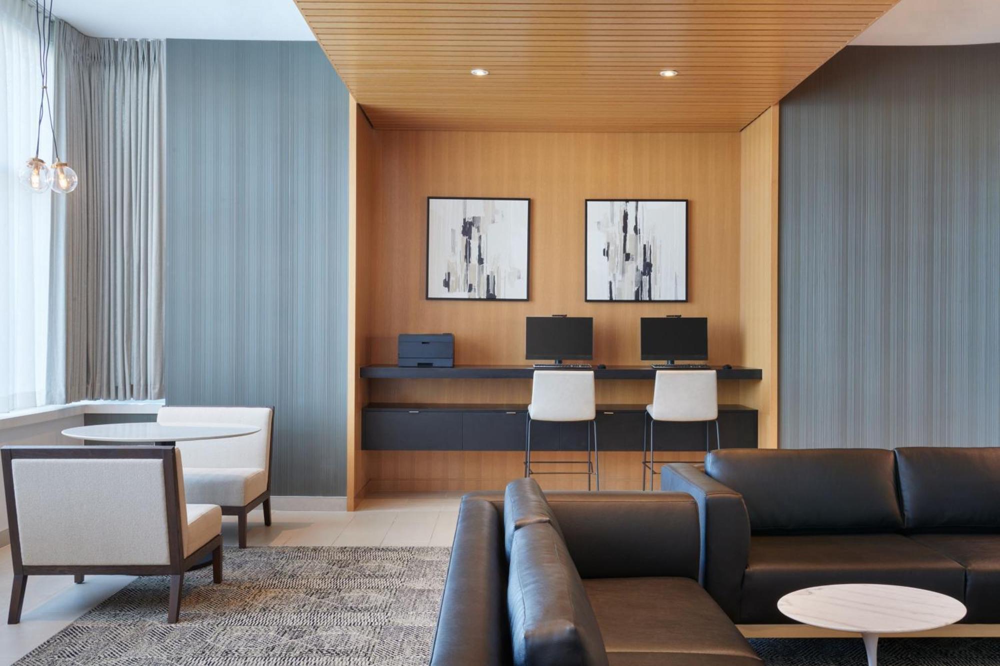 Residence Inn By Marriott Calgary Airport Exteriér fotografie