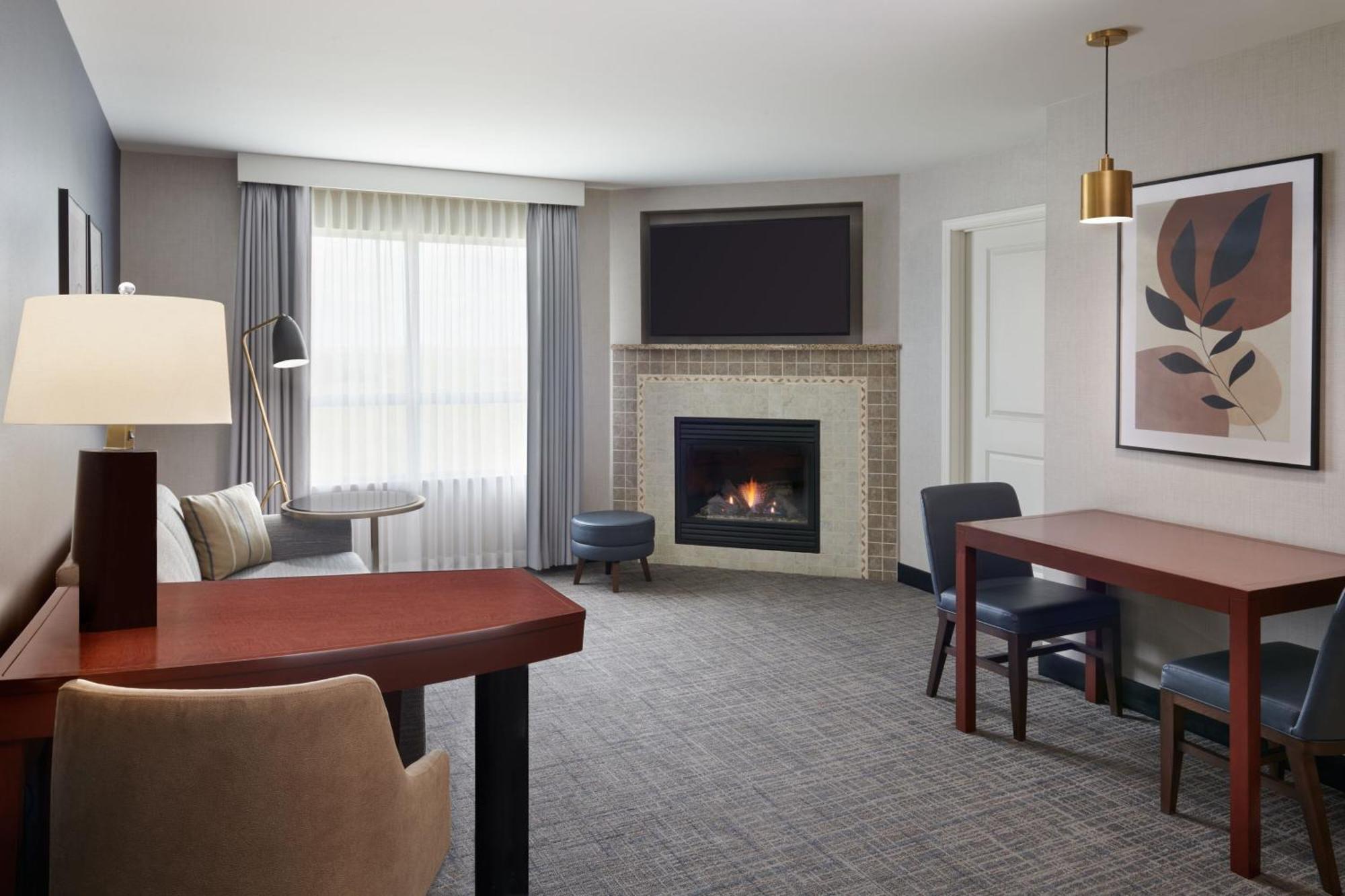 Residence Inn By Marriott Calgary Airport Exteriér fotografie