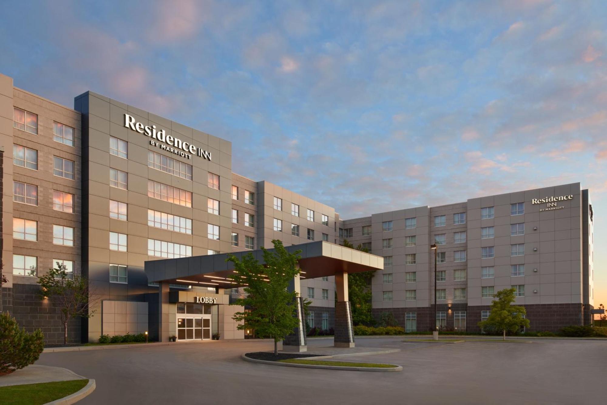 Residence Inn By Marriott Calgary Airport Exteriér fotografie
