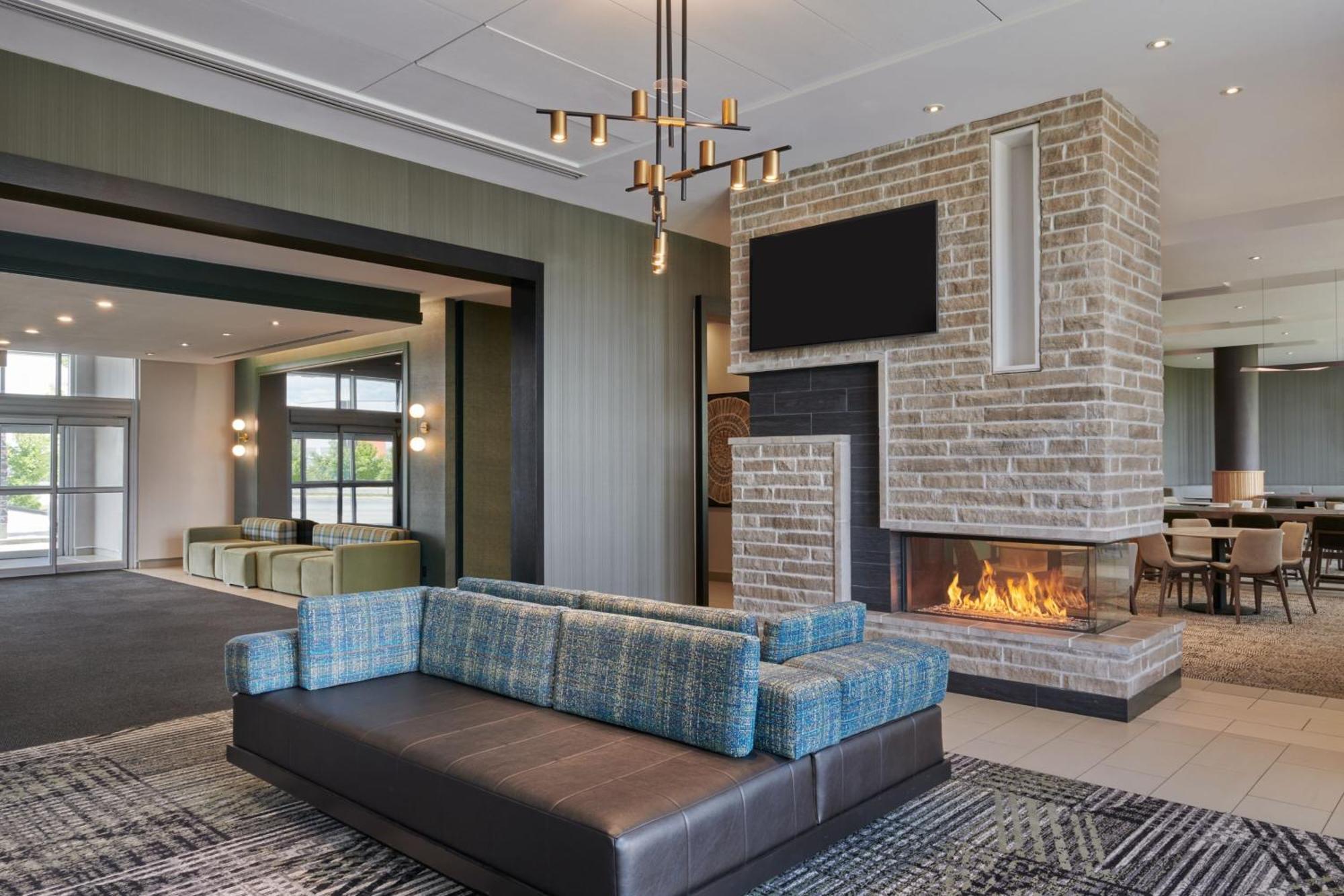 Residence Inn By Marriott Calgary Airport Exteriér fotografie